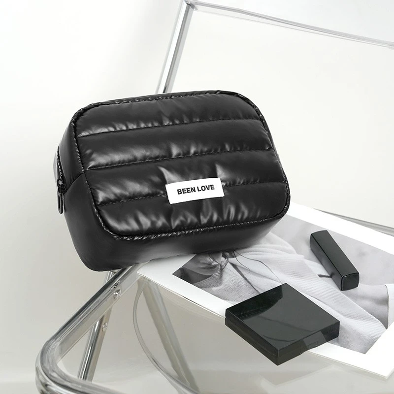 Multicolor Lightweight Women's Cosmetic Bag