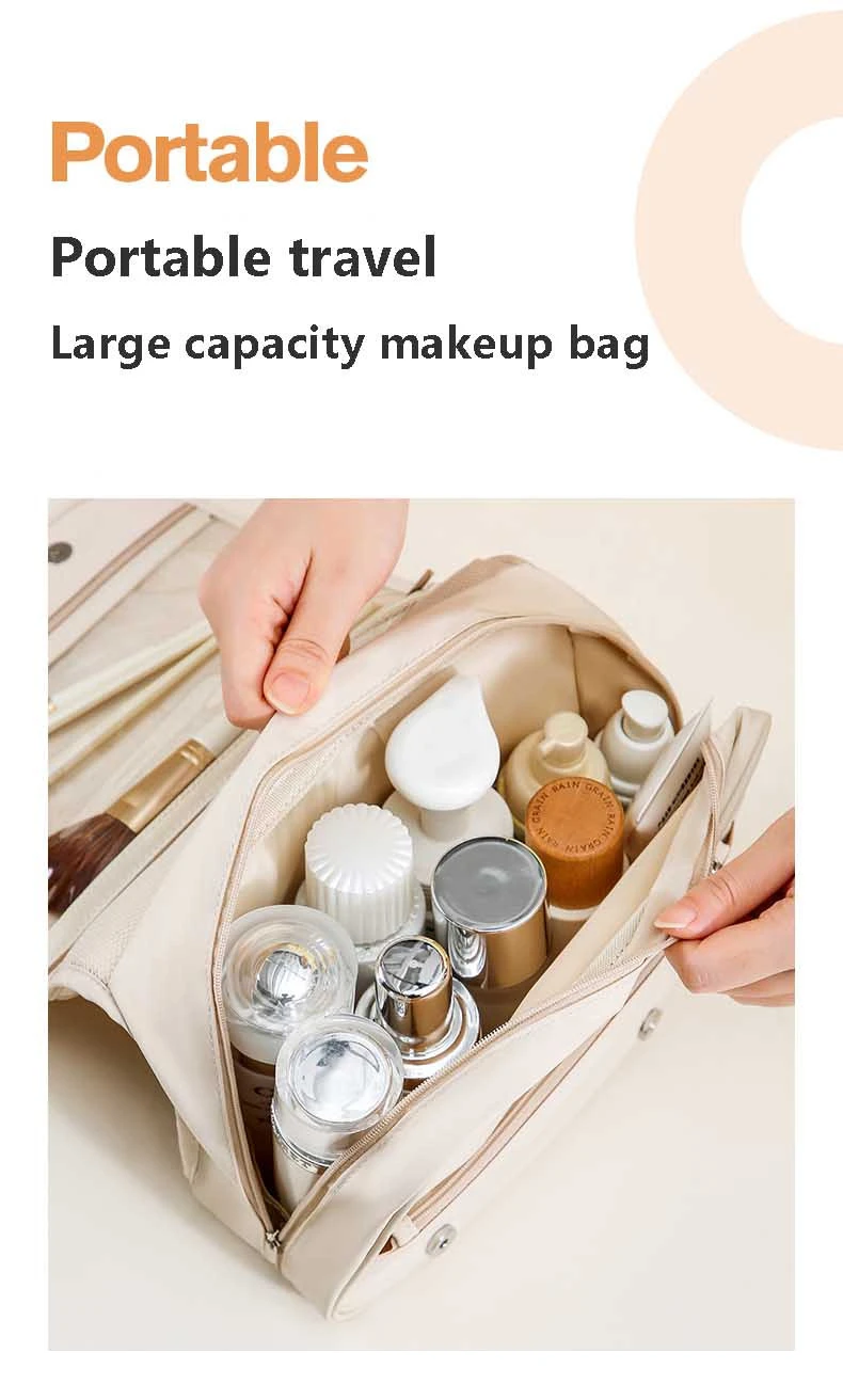 Hand-held Pearl Toiletry Bags 8 Hand-held Pearl Toiletry Bags 8