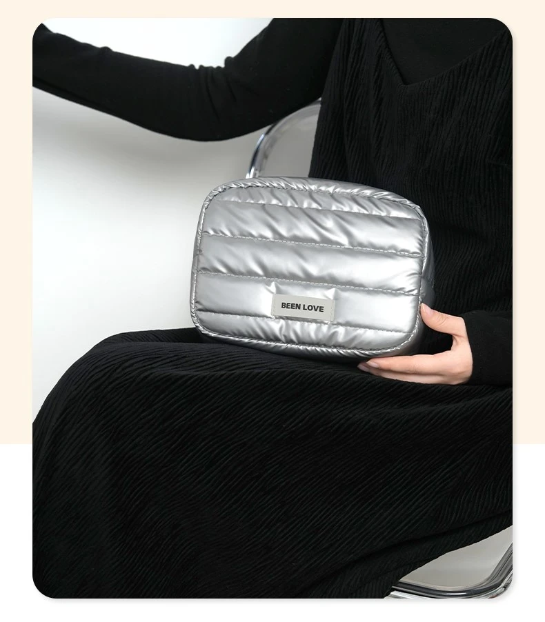 Womens Makeup Bag9