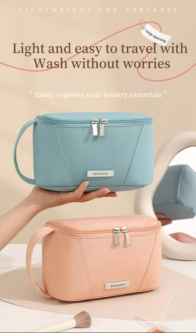 Large opening travel cosmetic bag Large opening travel cosmetic bag