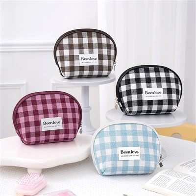 Fashion Travel Semicircular Cosmetic Bag