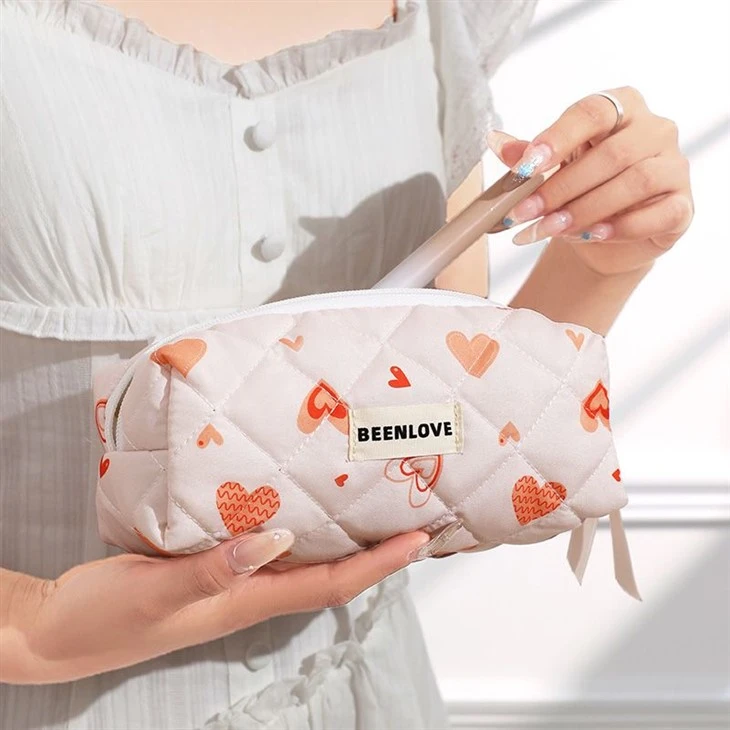 3Pcs Elegant Quilted Makeup Bag