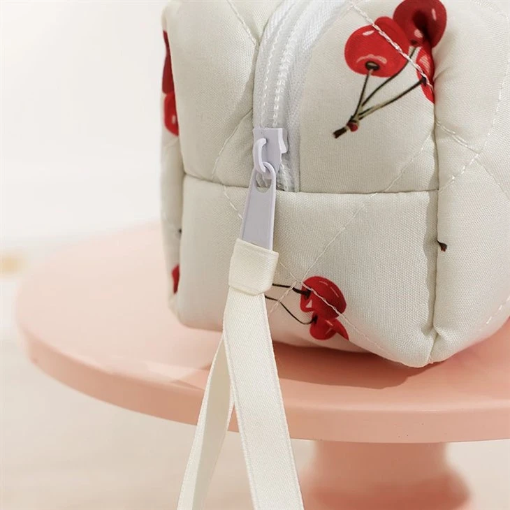 3Pcs Elegant Quilted Makeup Bag