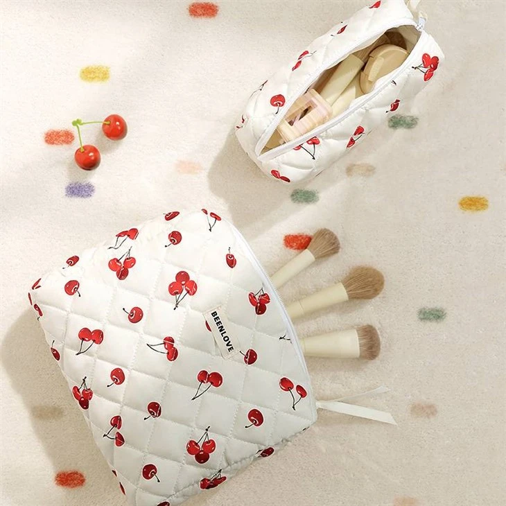 3Pcs Elegant Quilted Makeup Bag