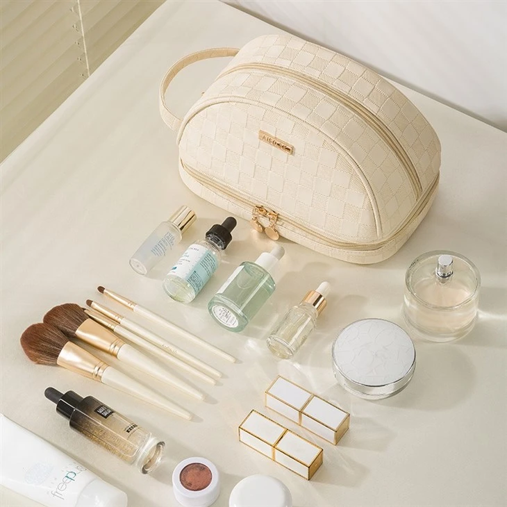 Checkerboard Bag Portable Makeup Bag