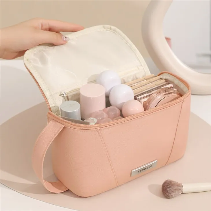 Large Opening Lightweight Travel Cosmetic Bag best