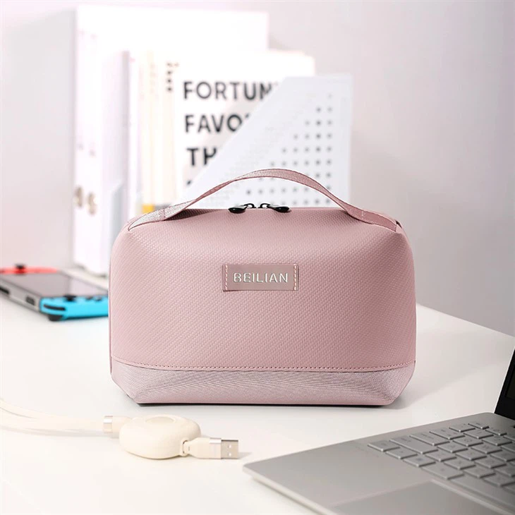 Pink Lightweight waterproof breathable cosmetic bag