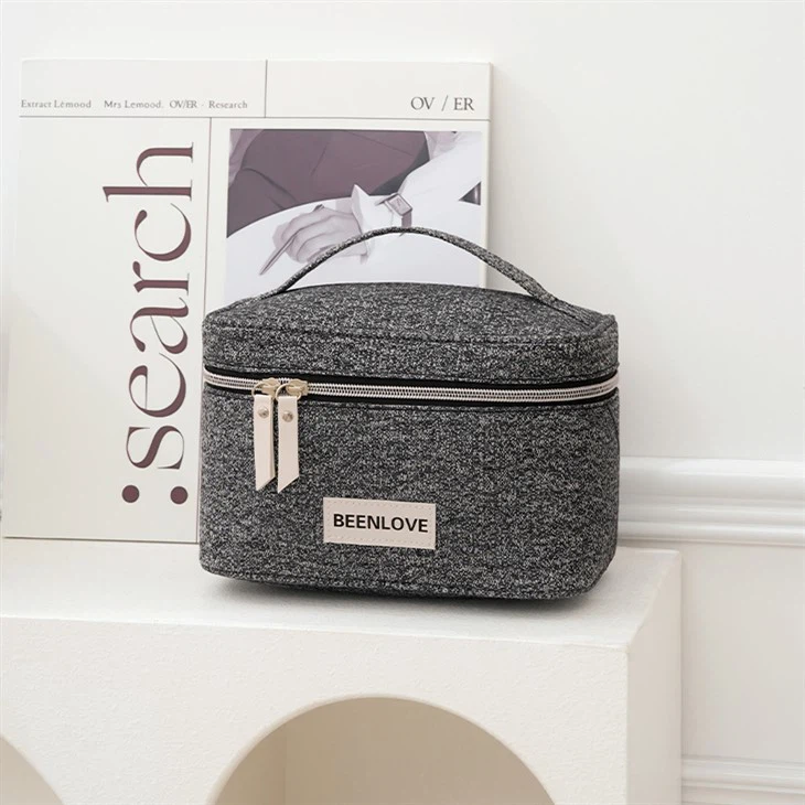 Outdoor travel cosmetic bag-1